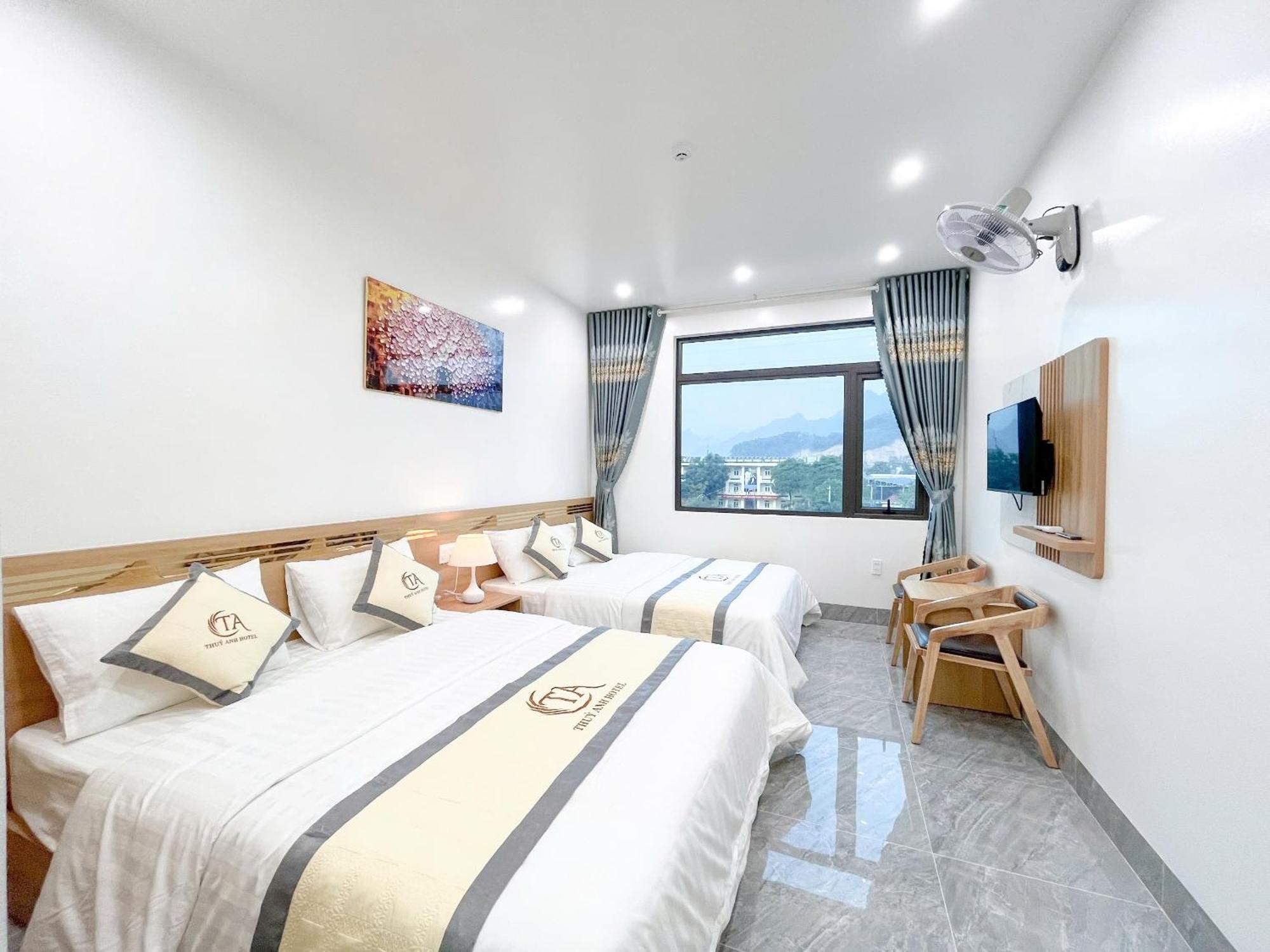 Thuy Anh Hotel Ha Giang Exterior foto